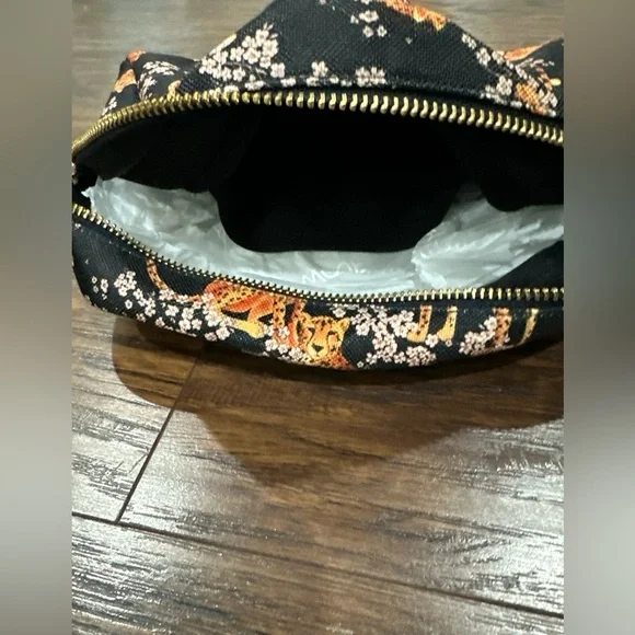 Wouf Salome Toiletry Bag - Picture 4 of 10